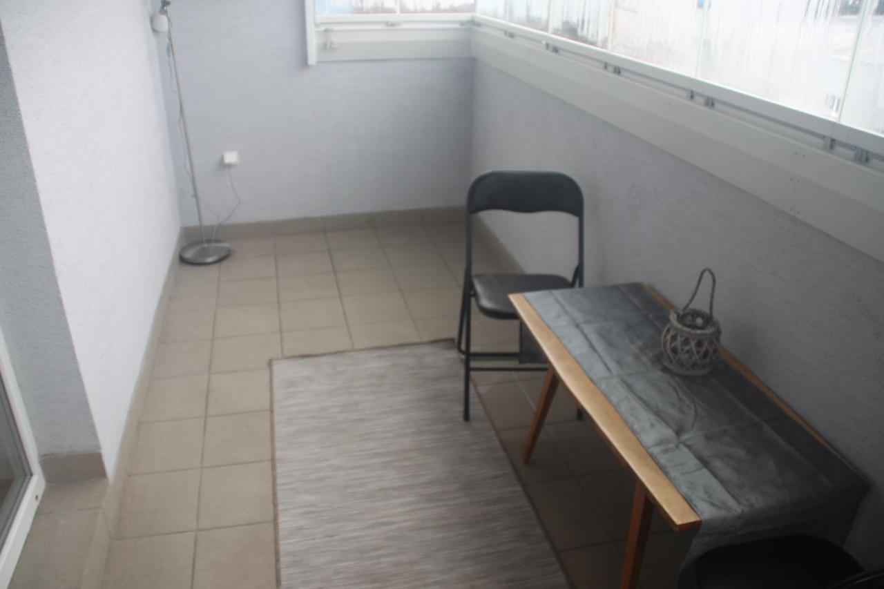 Jasmine Apartment - Free Parking - City Center - Skibus - Tatralandia 5Km Liptovsky Mikulas Exterior photo